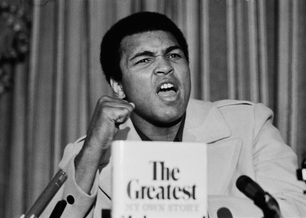 1976: Muhammad Ali and Cher top Christmas lists